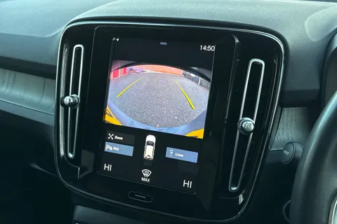 BK70HDG Volvo Xc40 2.0 B4 MHEV Inscription Auto Euro 6 (s/s) 5dr Thumbnail #51