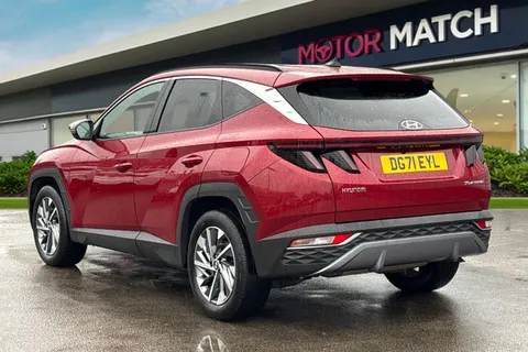 DG71EYL Hyundai Tucson 1.6 TGDi Premium 5dr 2WD Thumbnail #3