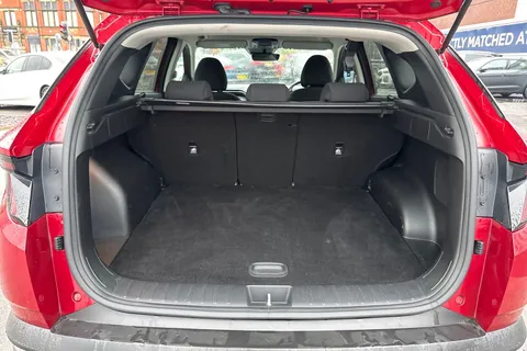 DG71EYL Hyundai Tucson 1.6 TGDi Premium 5dr 2WD Thumbnail #7