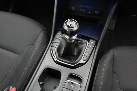 DG71EYL Hyundai Tucson 1.6 TGDi Premium 5dr 2WD Thumbnail #23