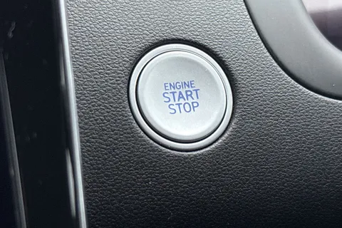 DG71EYL Hyundai Tucson 1.6 TGDi Premium 5dr 2WD Thumbnail #39