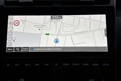 DG71EYL Hyundai Tucson 1.6 TGDi Premium 5dr 2WD Thumbnail #42