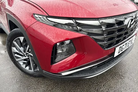 DG71EYL Hyundai Tucson 1.6 TGDi Premium 5dr 2WD Thumbnail #46