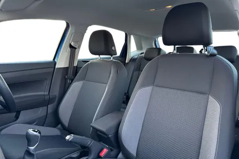 DG73JYV Volkswagen Polo 1.0 TSI Life 5dr | Parking Sensors | ACC Thumbnail #15