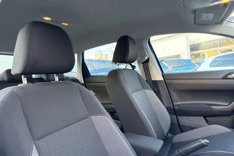 DG73JYV Volkswagen Polo 1.0 TSI Life 5dr | Parking Sensors | ACC Thumbnail #23