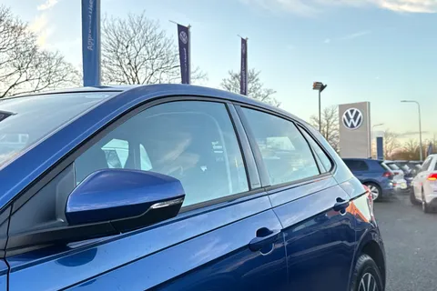 DG73JYV Volkswagen Polo 1.0 TSI Life 5dr | Parking Sensors | ACC Thumbnail #36