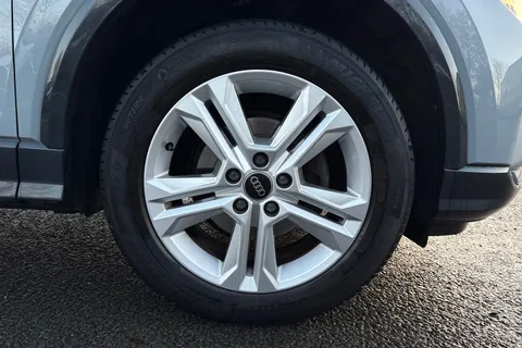 PL72WKY Audi Q2 Sport 35 TFSI  150 PS 6-speed Thumbnail #9