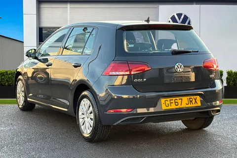 GF67JRX Volkswagen Golf 1.6 TDI S 5dr Thumbnail #3