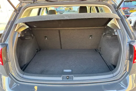 GF67JRX Volkswagen Golf 1.6 TDI S 5dr Thumbnail #7