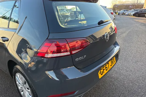 GF67JRX Volkswagen Golf 1.6 TDI S 5dr Thumbnail #8