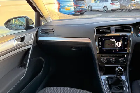 GF67JRX Volkswagen Golf 1.6 TDI S 5dr Thumbnail #20