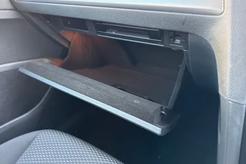 GF67JRX Volkswagen Golf 1.6 TDI S 5dr Thumbnail #38