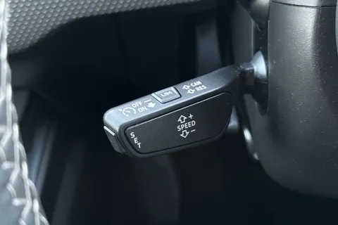 PN25JCZ Audi A1 Black Edition 25 TFSI 95 PS S tronic Thumbnail #33