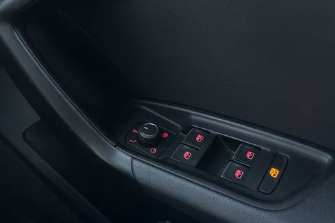 PN25JCZ Audi A1 Black Edition 25 TFSI 95 PS S tronic Thumbnail #35