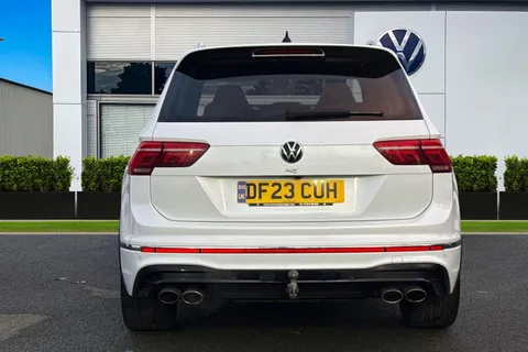 DF23CUH Volkswagen Tiguan 2.0 TSI 320 4Motion R 5dr DSG | Tow Bar | Pan Roof | IQ Lights Thumbnail #4