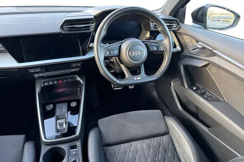 EY22XYS Audi A3 35 TFSI Edition 1 4dr S Tronic Thumbnail #17