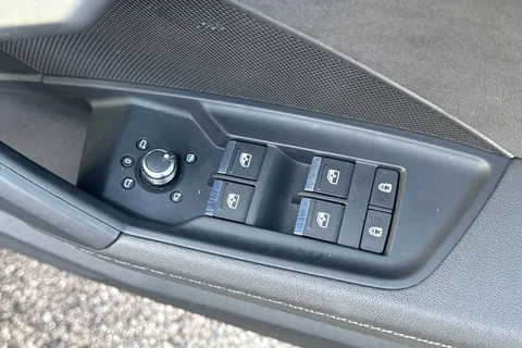 EY22XYS Audi A3 35 TFSI Edition 1 4dr S Tronic Thumbnail #20