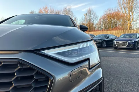 EY22XYS Audi A3 35 TFSI Edition 1 4dr S Tronic Thumbnail #24