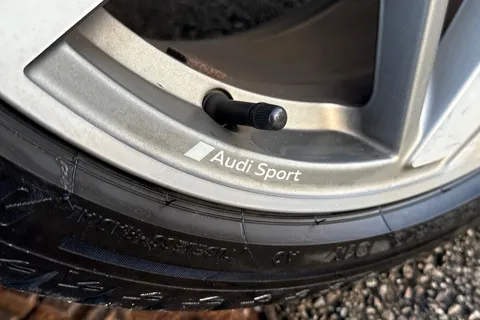 EY22XYS Audi A3 35 TFSI Edition 1 4dr S Tronic Thumbnail #28