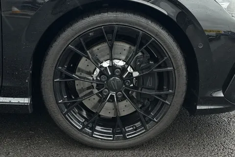 MC75VZY Volkswagen Golf 2.0 TSI 333 R Black Edition 4Motion 5dr DSG **AKRAPOVIC, DCC, LEATHER, PAN Thumbnail #12