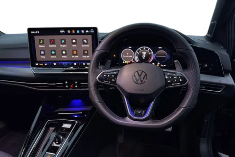 MC75VZY Volkswagen Golf 2.0 TSI 333 R Black Edition 4Motion 5dr DSG **AKRAPOVIC, DCC, LEATHER, PAN Thumbnail #17