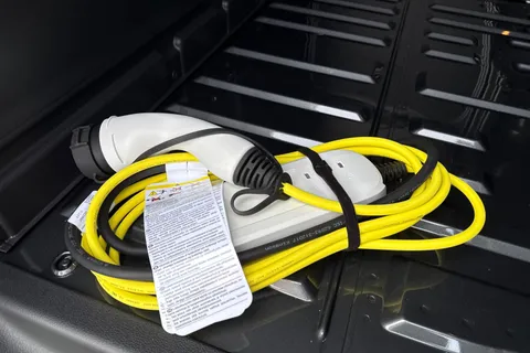 DA75XFH Volkswagen Caddy C20 Caddy Cargo Commerce Plus SWB 150 PS 1.5 eHybrid 6sp DSG - Del Miles Thumbnail #24