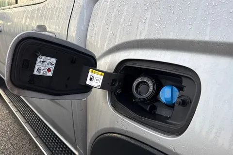 DG74EAE Volkswagen Amarok D/Cab Pick Up Style 2.0 TDI 205 4MOTION Auto Thumbnail #24