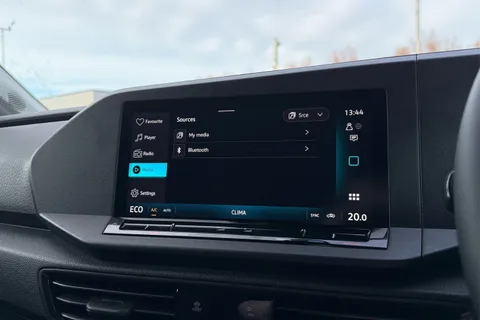 DA75XFH Volkswagen Caddy C20 Caddy Cargo Commerce Plus SWB 150 PS 1.5 eHybrid 6sp DSG - Del Miles Thumbnail #47