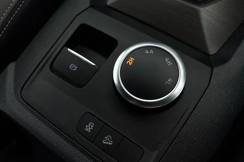 DG74EAE Volkswagen Amarok D/Cab Pick Up Style 2.0 TDI 205 4MOTION Auto Thumbnail #47