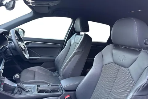SO70RMV Audi Q3 S line 35 TFSI 150 PS S tronic Thumbnail #16