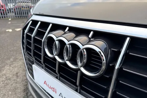 SO70RMV Audi Q3 S line 35 TFSI 150 PS S tronic Thumbnail #25