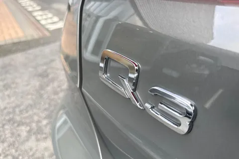 SO70RMV Audi Q3 S line 35 TFSI 150 PS S tronic Thumbnail #33