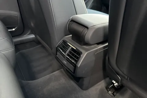 SO70RMV Audi Q3 S line 35 TFSI 150 PS S tronic Thumbnail #38