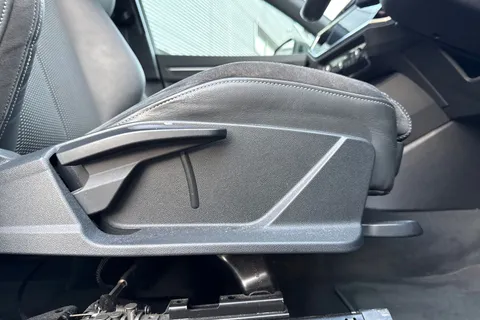 SO70RMV Audi Q3 S line 35 TFSI 150 PS S tronic Thumbnail #45