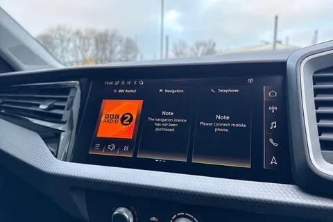 KR75FHG Audi A1 Sport 30 TFSI 116 PS S tronic Thumbnail #18