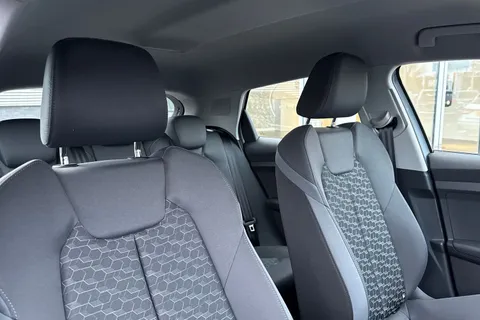 KR75FHG Audi A1 Sport 30 TFSI 116 PS S tronic Thumbnail #25