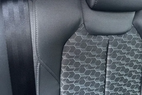 KR75FHG Audi A1 Sport 30 TFSI 116 PS S tronic Thumbnail #40