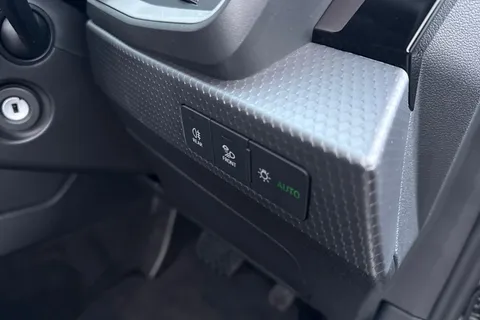 KR75FHG Audi A1 Sport 30 TFSI 116 PS S tronic Thumbnail #44