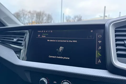 KR75FHG Audi A1 Sport 30 TFSI 116 PS S tronic Thumbnail #58