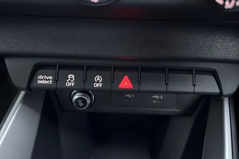 KR75FHG Audi A1 Sport 30 TFSI 116 PS S tronic Thumbnail #62