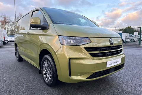 DC75FXF Volkswagen Transporter T28 Panel Van Commerce Plus SWB 110 PS 2.0 TDI 6sp Manual - New Shape Thumbnail #8