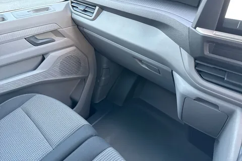 DC75FXF Volkswagen Transporter T28 Panel Van Commerce Plus SWB 110 PS 2.0 TDI 6sp Manual - New Shape Thumbnail #19