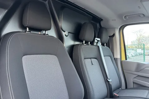 DC75FXF Volkswagen Transporter T28 Panel Van Commerce Plus SWB 110 PS 2.0 TDI 6sp Manual - New Shape Thumbnail #23