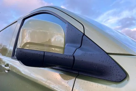 DC75FXF Volkswagen Transporter T28 Panel Van Commerce Plus SWB 110 PS 2.0 TDI 6sp Manual - New Shape Thumbnail #25