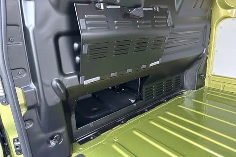 DC75FXF Volkswagen Transporter T28 Panel Van Commerce Plus SWB 110 PS 2.0 TDI 6sp Manual - New Shape Thumbnail #31