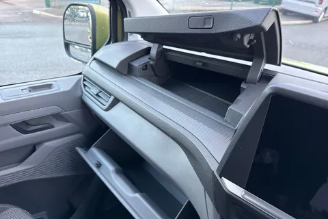 DC75FXF Volkswagen Transporter T28 Panel Van Commerce Plus SWB 110 PS 2.0 TDI 6sp Manual - New Shape Thumbnail #33