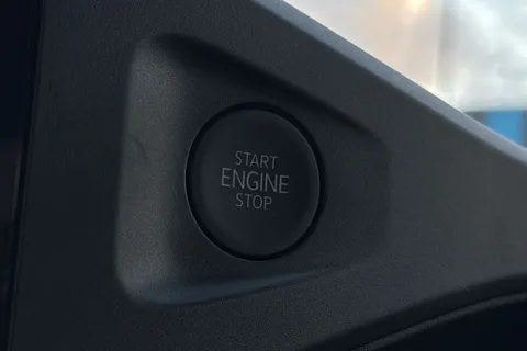 DC75FXF Volkswagen Transporter T28 Panel Van Commerce Plus SWB 110 PS 2.0 TDI 6sp Manual - New Shape Thumbnail #42