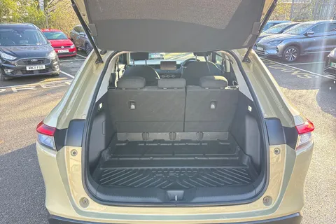 FP73PWN Honda HR-V 1.5 h i-MMD Elegance CVT Euro 6 (s/s) 5dr Thumbnail #11