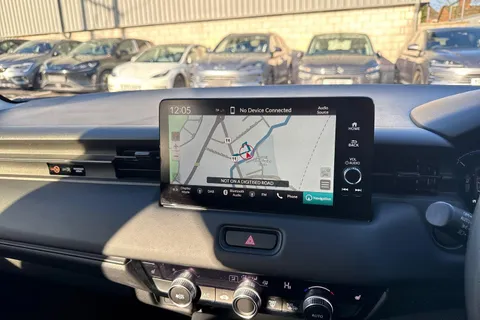 FP73PWN Honda HR-V 1.5 h i-MMD Elegance CVT Euro 6 (s/s) 5dr Thumbnail #13