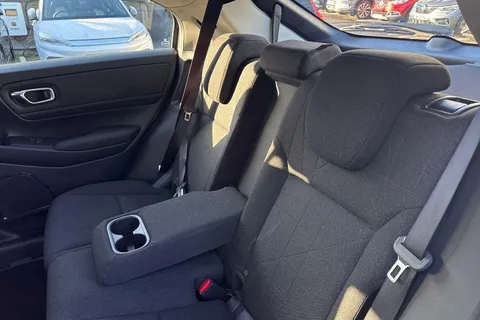 FP73PWN Honda HR-V 1.5 h i-MMD Elegance CVT Euro 6 (s/s) 5dr Thumbnail #15